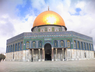 قلوب المسلمين متعلقة بالقدس الشريف