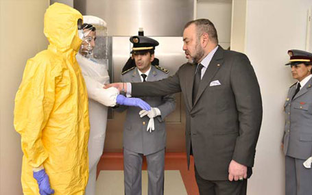 جلالة الملك يدشن مركز علم الفيروسات والأمراض التعفنية والاستوائية بالمستشفى العسكري محمد الخامس بالرباط